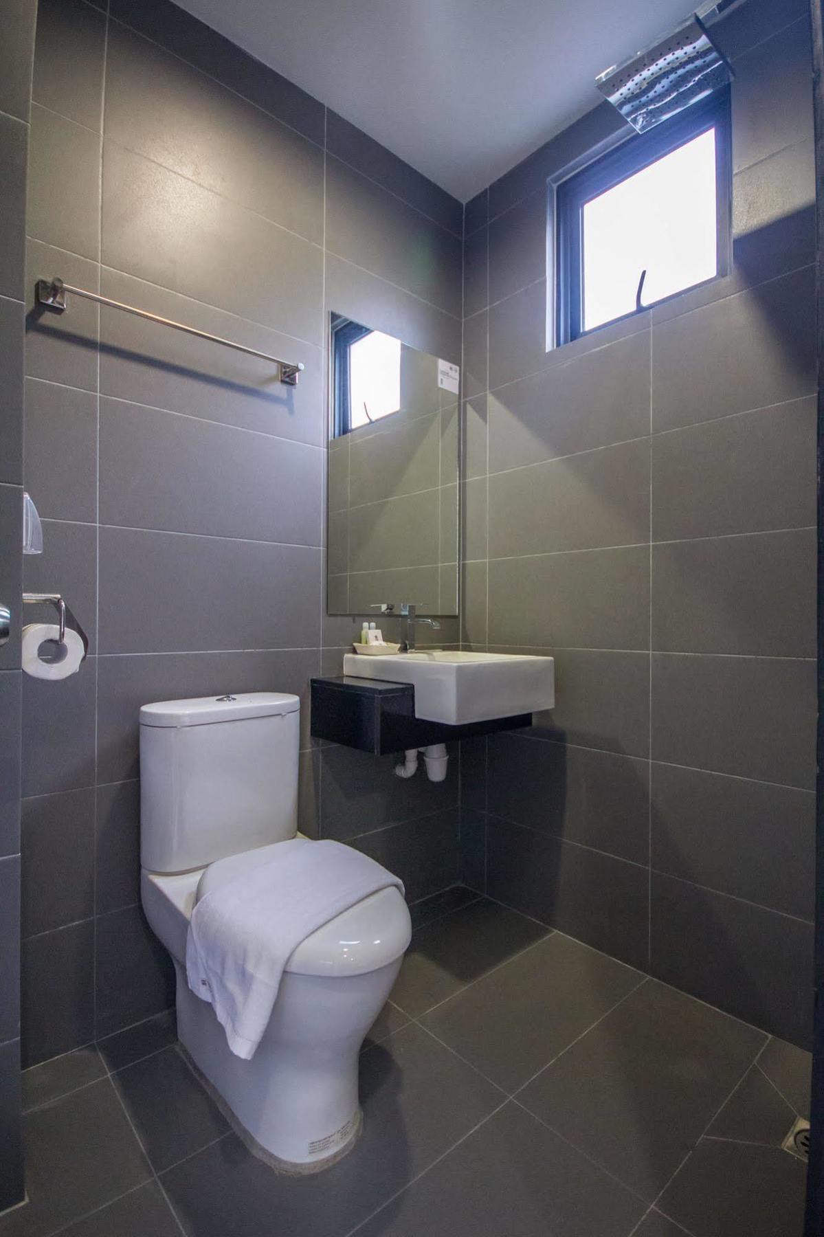 בוקיט מרטג'אם Chariton Hotel Alma מראה חיצוני תמונה