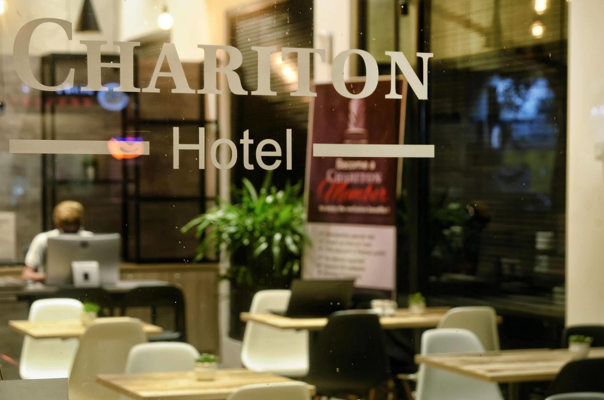 בוקיט מרטג'אם Chariton Hotel Alma מראה חיצוני תמונה