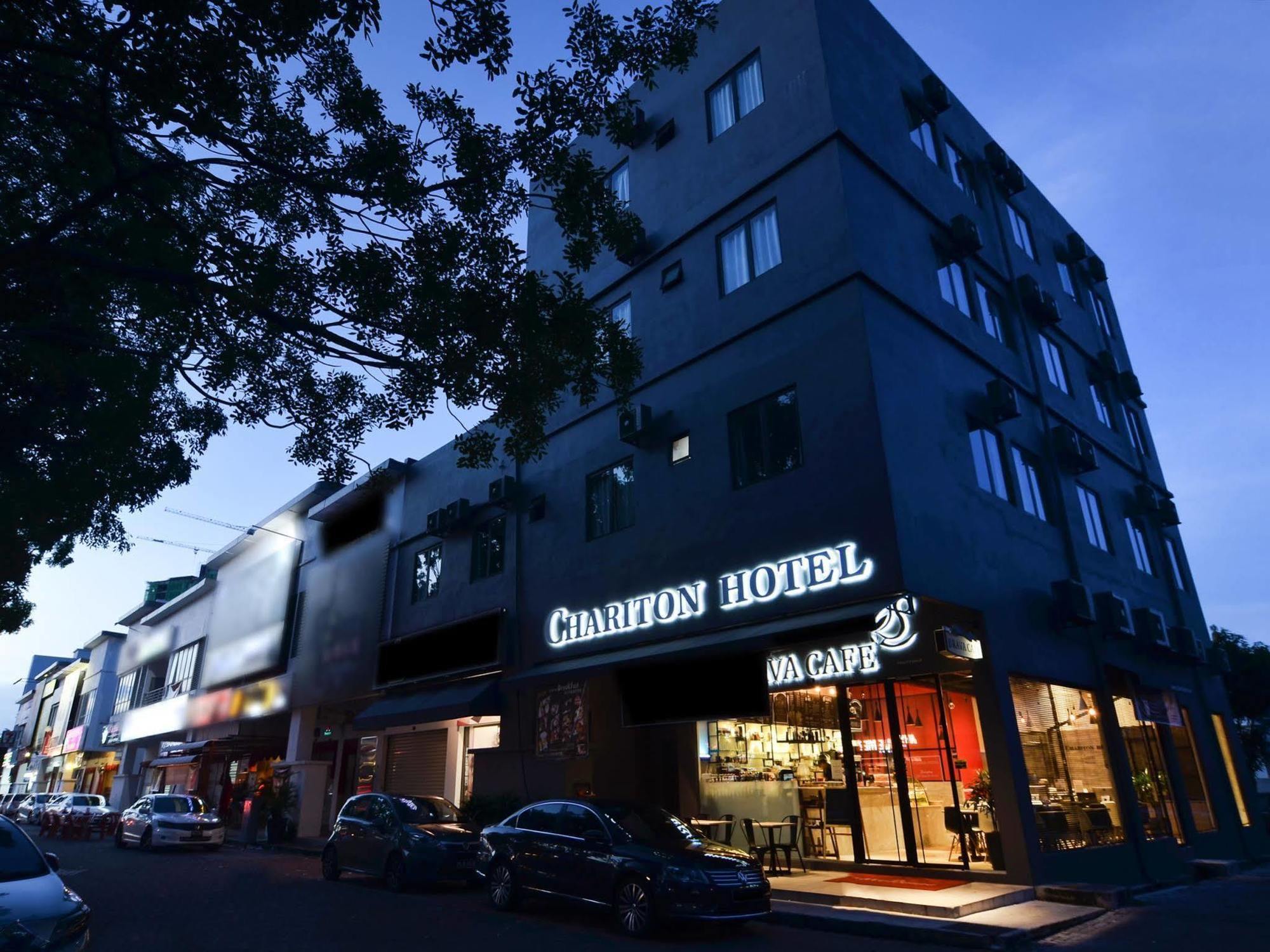 בוקיט מרטג'אם Chariton Hotel Alma מראה חיצוני תמונה