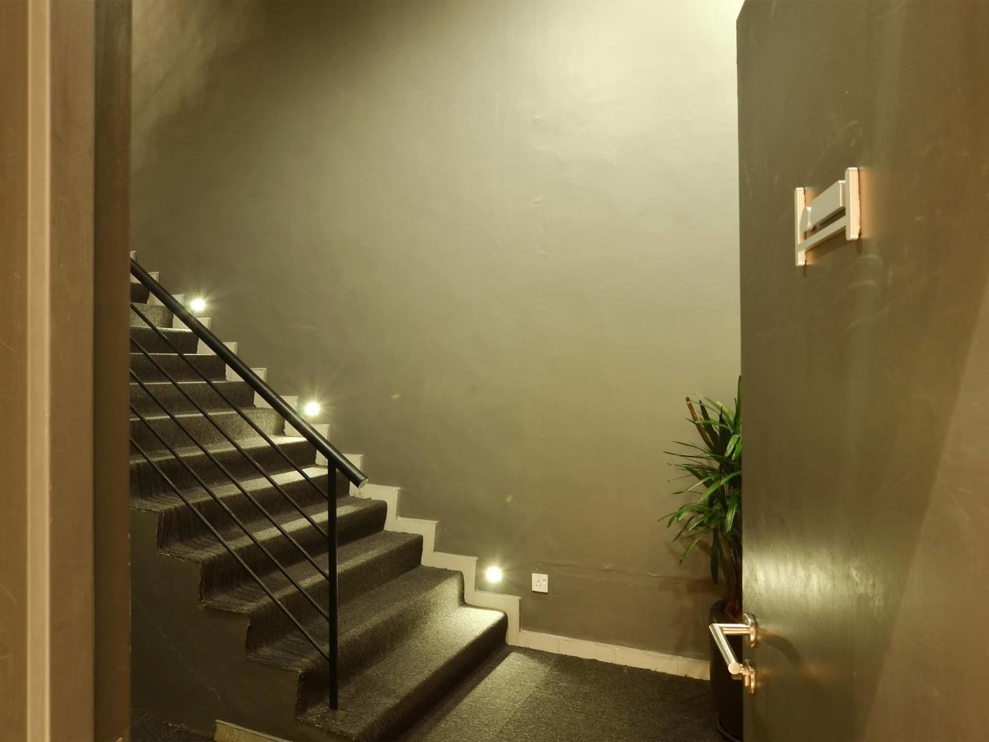 בוקיט מרטג'אם Chariton Hotel Alma מראה חיצוני תמונה